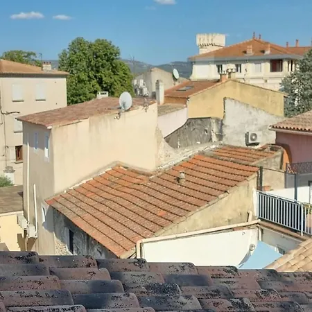 L'appartement Design, Lumineux, Central & Spacieux Apartment L'Isle-sur-la-Sorgue