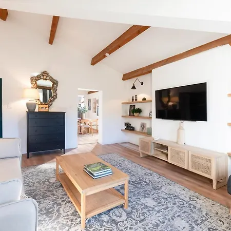 L'appartement Design, Lumineux, Central & Spacieux Apartment L'Isle-sur-la-Sorgue